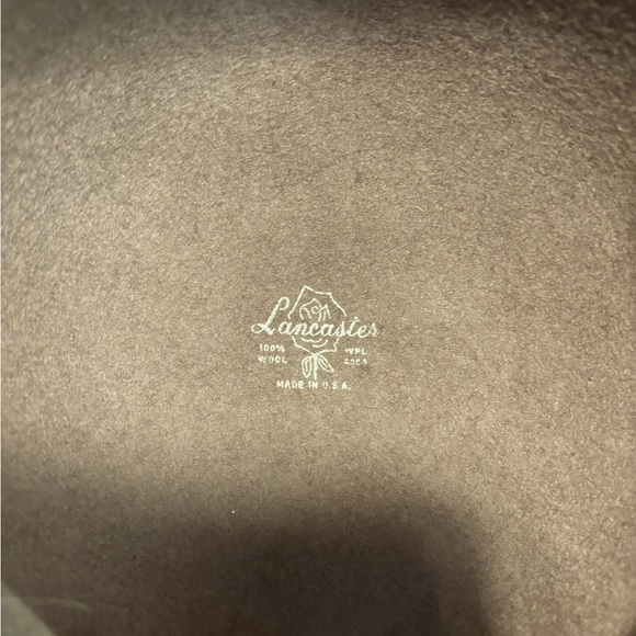 Woolen Hat with Ties Lancaster Brown - Picture 3 of 5